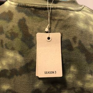 YEEZY SEASON 3 oversized T